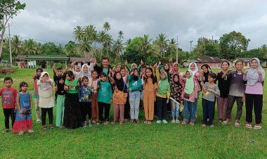 Anaka-Anak Perbatasan Natuna dapat pembekalan materi bahasa Ingris, Dari Kampung Bahari Nusantara(KBN) TNI AL.