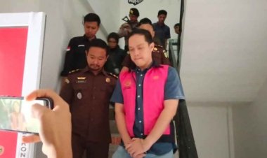 Achmad Farouk Diduga Terlibat Kasus Pidana Korupsi Proyek Pembangunan Lintasan Atletik Stadion Utama Sport Center Kabupaten Kuansing Tahun Anggaran 2020