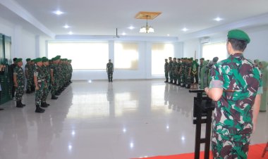 Dandim 0301/PBR Pimpin Acara Korp Raport Pindah Satuan Pasilog