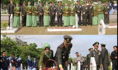 Didampingi Ketua Persit,Dandim 0301/Pbr Laksanakan Ziarah Ke TMP Kusuma Dharma