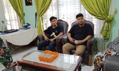 Rutin Lakukan Komsos, Babinsa Kodim 0301/Pbr Kunjungi Rumah Sesepuh Masyarakat