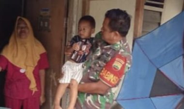 Babinsa Kodim 0301/Pbr terus Pantau Perkembangan Anak Stunting