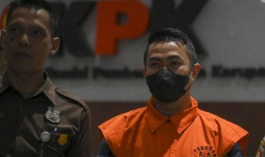 KPK Perpanjang 40 Hari Masa Penahanan Eks Pj Walikota Pekanbaru