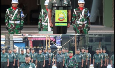 Kodim 0301/Pbr Gelar Upacara Bendera, Kasdim Tekankan Disiplin dan Profesionalisme