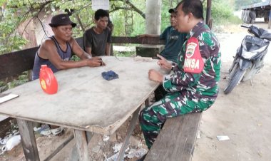 Babinsa Kodim 0301/Pekanbaru Perkuat Sinergi dengan Warga Melalui Komsos