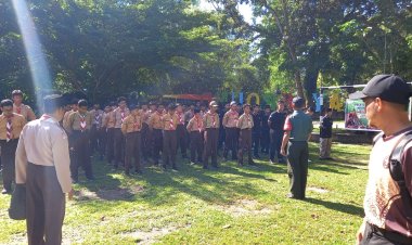 Babinsa Kodim 0301/Pbr Latih PBB Siswa Alfitiyah