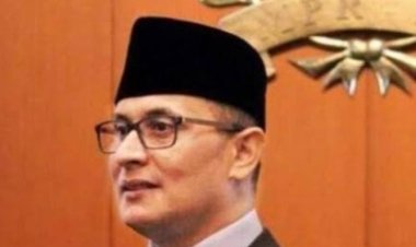 WDP Tanda Zaman Gelap Mulai Datang di Riau,Ketika cahaya padam bukan karena malam, tapi karena lentera dijatuhkan oleh tangan sendiri.”
