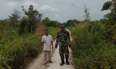 Babinsa 0301/Pbr Bersama MPA Laksanakan Patroli Guna Minimalisir  Potensi Karhutla