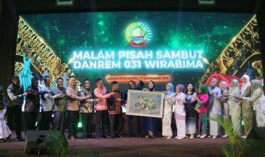 Dandim Hadiri Malam Pisah Sambut Danrem 031/Wira Bima