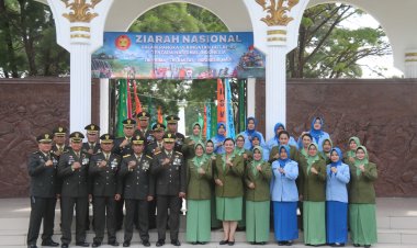 Dandim 0301/Pbr Hadiri Ziarah Nasional di TMP Kusuma Dharma