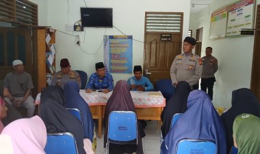 Sinergi Polisi dan Pemerintah Desa, Jumat Barokah Polsek Kampar Beri Bantuan Warga Alam Panjang, Dukung Ketahanan Pangan