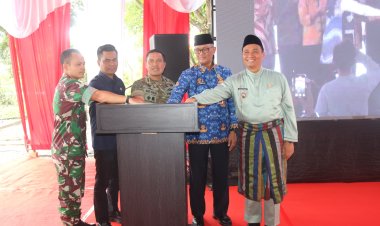 Dandim 0301/Pbr Hadiri Peletakan Batu Pertama Pembangunan 80.000 Gerai Koperasi Desa/Kelurahan Merah Putih