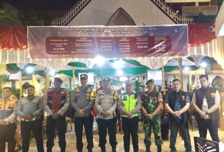 Sinergi TNI-Polri dan Instansi Terkait, Babinsa Kodim 0301/Pbr Amankan Perayaan Natal di Sukajadi