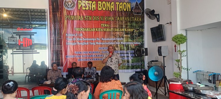 STM Dos Ni Roha Tapanuli Utara Kelurahan Tampan Laksanakan Pertemuan Perdana di Rumah Hendra Marpaung