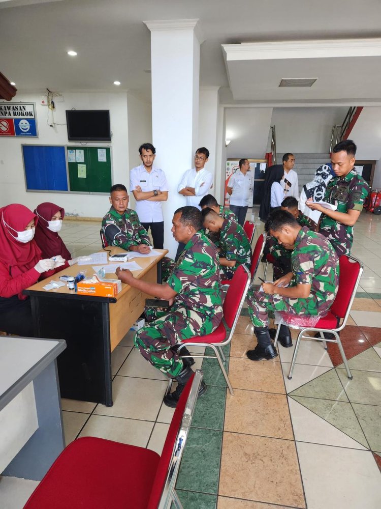 TNI AL Ranai berpatisipasi Mendonorkan Darah guna mencegah kekurangan darah di kabupaten Natuna