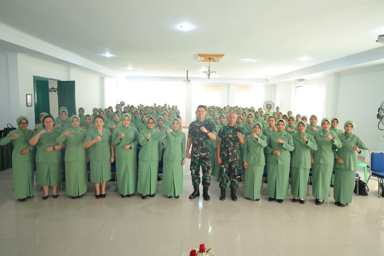 Dandim 0301/Pbr Hadiri Pertemuan Gabungan Anggota Persit KCK Cab L