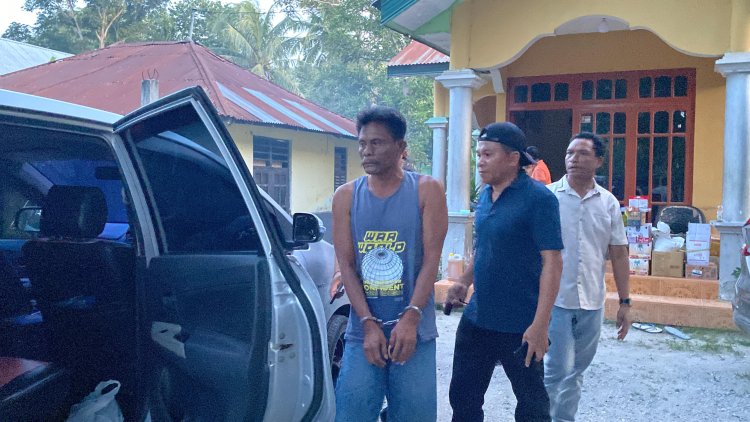 Tim Tangkap Buron (TABUR) Kejaksaan Tinggi Nusa Tenggara Timur berhasil Menangkap buronan Daftar Pencarian Orang (DPO) Kejari Sabu Raijua atas nama Para Daddu
