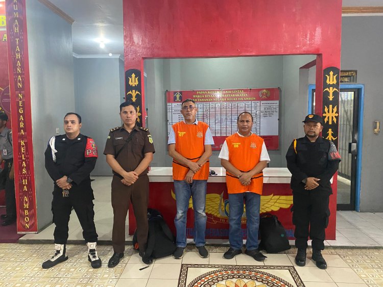 Penyerahan Tahap II dan Penahanan Tersangka Dalam Perkara TIPIKOR Perjalanan Dinas Pada Sekretariat Daerah Kabupaten Kepulauan Tanimbar Provinsi Maluku