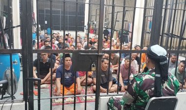 Personil Kodim 0301/Pbr Berikan Tausyiah Kepada Tahanan Polda Agar Bentengi Diri Dari Hawa Nafsu