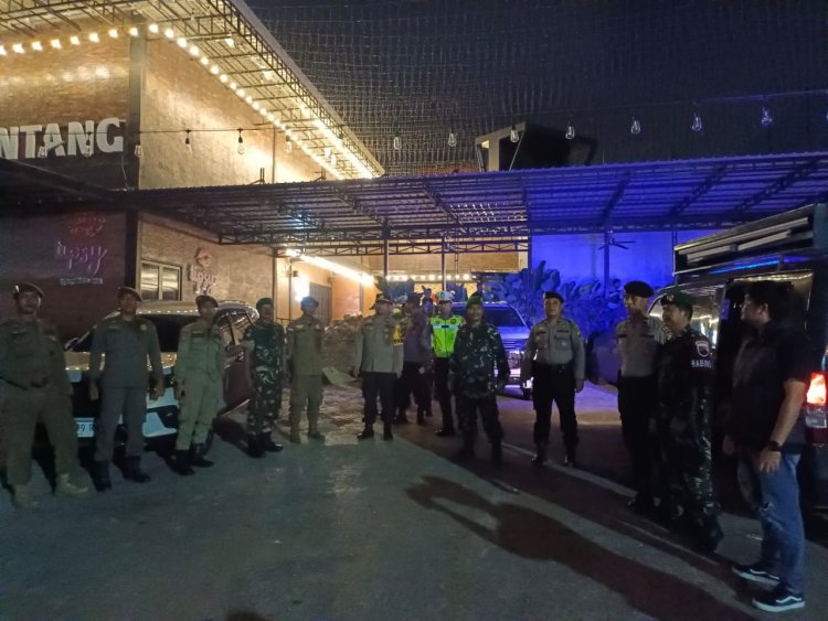 Kodim 0301/Pbr Laksanakan Patroli Bersama Polresta Guna Ciptakan Suasana Kondusif Selama Ramadhan