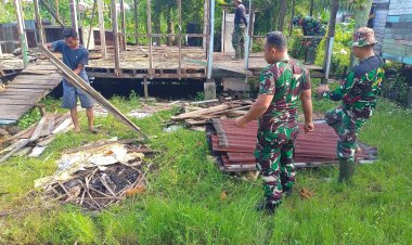 Kodim 0301/Pbr Laksanakan Pembongkaran Rumah  RTLH Pada Saat Pra TMMD Ke 120