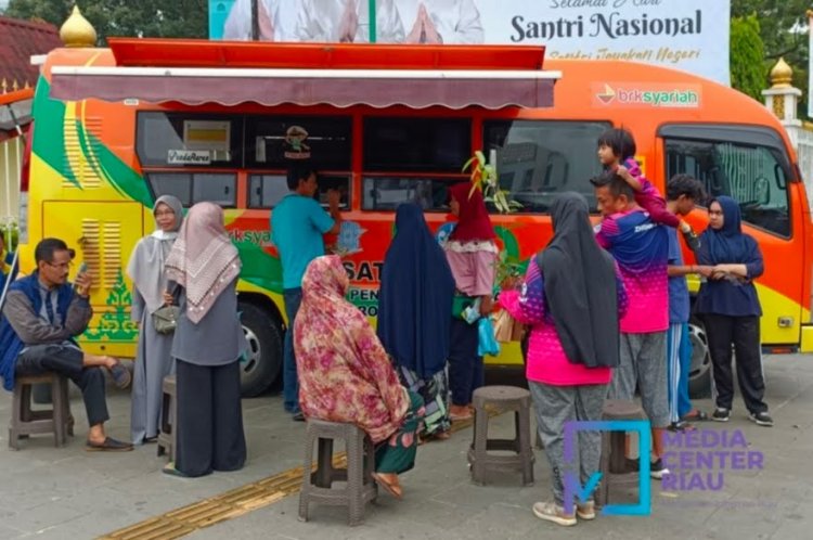 Bapenda Riau Bebaskan Denda Keterlambatan Pajak Kendaraan
