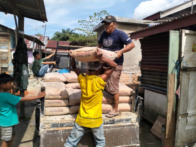 Kodim 0301/Pbr Penuhi Pasokan Material Program Fisik Pra TMMD ke 120.