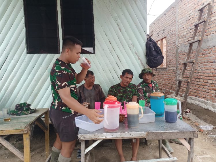 Akrab dan Hangat, Satgas TMMD Kodim 0301 Pekanbaru Nikmati Kopi Bersama Warga