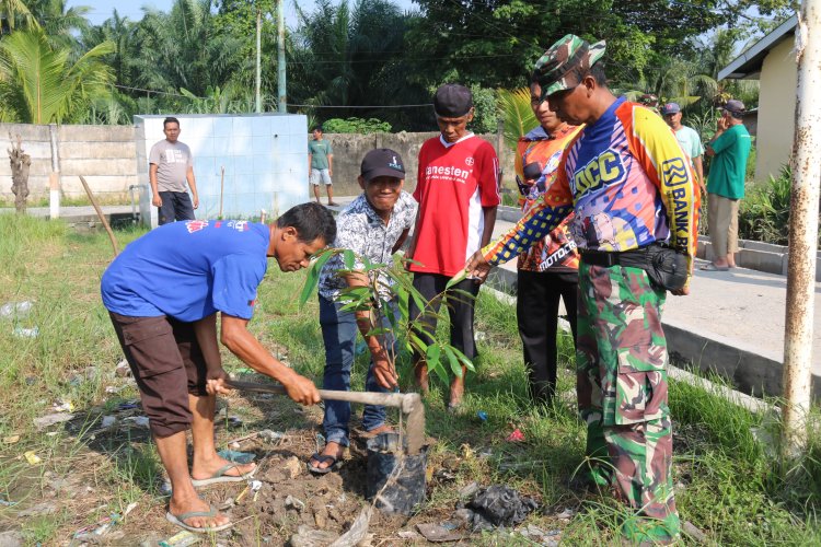 Satgas TMMD Ke-120 Kodim 0301/Pbr Laksanakan Penghijauan di Kecamatan Rumbai