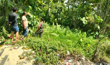 Masuki Musim kemarau,Babinsa Kodim/0301 Laksanakan Patroli Karlahut dan sampaikan Pesan Kemasyarakat