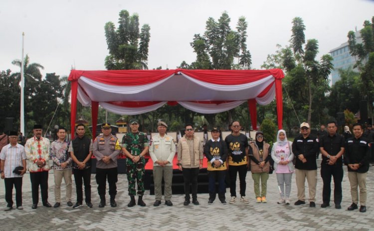 Dandim 0301/Pbr Hadiri Apel Siaga Pengawasan Masa Tenang Pemilu Serentak Tahun 2024