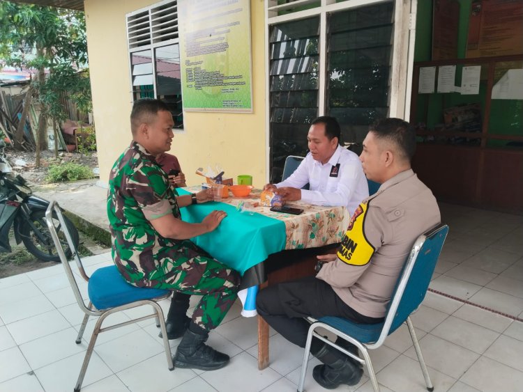 Babinsa Kodim 0301/Pekanbaru: Ngopi Bareng untuk Pererat Silaturahmi