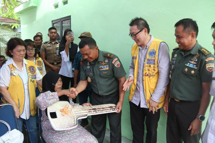 Kodim 0301/Pekanbaru dan Lions Club Resmikan Rumah Layak Huni untuk Warga Kurang Mampu