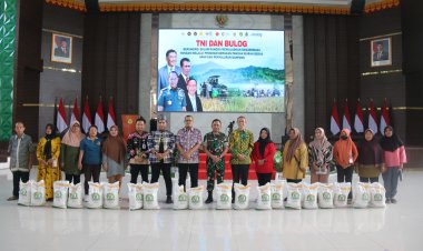 Wakili Dandim, Kasdim 0301/Pbr Hadiri dan Serahkan Bantuan SPHP di Pekanbaru