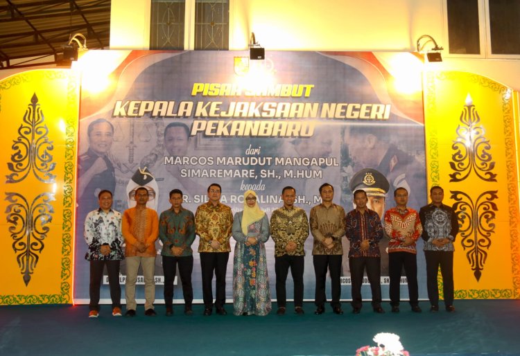 Dandim 0301/Pbr Hadiri Seremoni Pisah Sambut Kajari, TNI Siap Lanjutkan Sinergi Penegakan Hukum