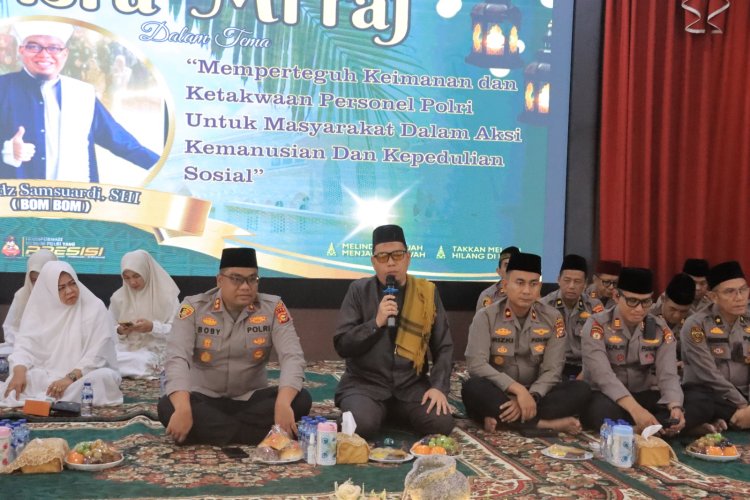Isra Mi'raj di Polres Kampar, Kapolres Ajak Personel Tingkatkan Ketakwaan, Berikan Kepedulian Sosial!