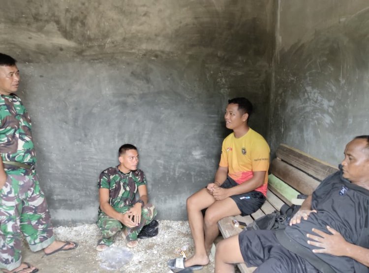 Rehat Sejenak, Satgas TMMD Ke-127 Kodim 0301/Pekanbaru Pererat Silaturahmi dengan Warga Tuah Negeri