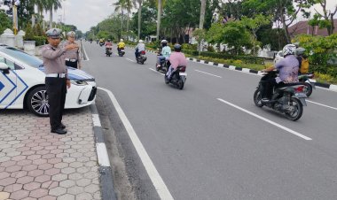 Antisipasi Lonjakan Arus Long Weekend, Ditlantas Polda Riau Sebar Personel di Titik Rawan