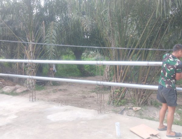 Gotong Royong TNI dan Warga Percepat Pembangunan Empat Jembatan Garuda di Pekanbaru