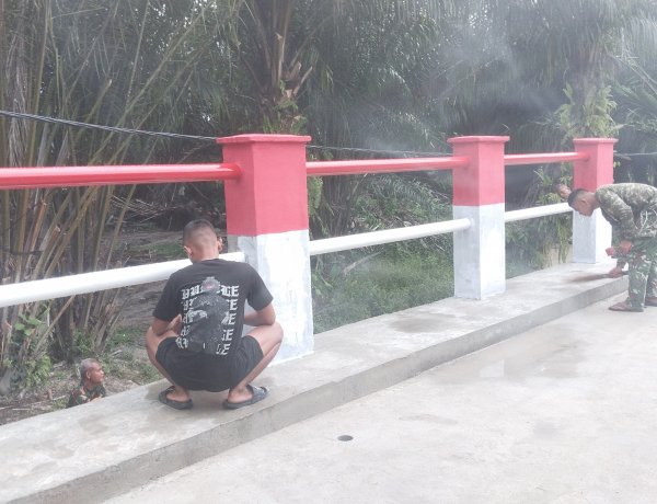 Kodim 0301/Pekanbaru Fokus Tahap Pengecatan Jembatan Garuda Armco Jelang Difungsikan Masyarakat