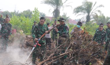 Tim Mabes TNI Tinjau Lokasi Karhutla di Wilayah Kodim 0301/Pekanbaru