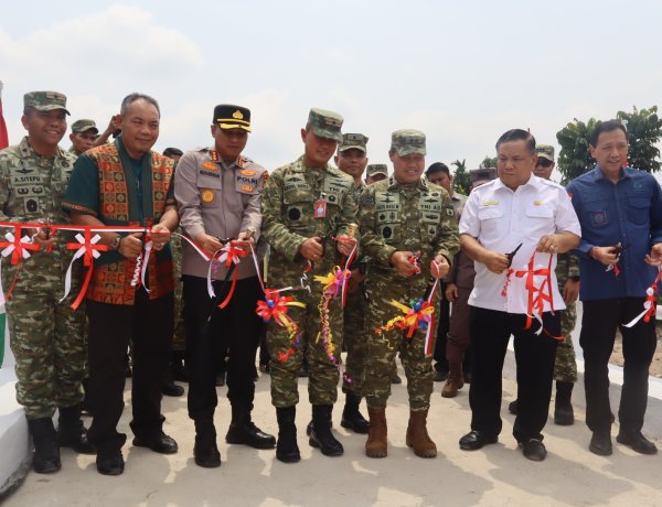 Jembatan Armco Payung Sekaki Diresmikan, TNI Perkuat Akses Infrastruktur Riau