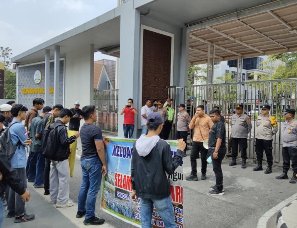 Soroti Selisih Pajak Parkir Rp16,4 Miliar, Pemuda Pelopor Kemajuan Riau Desak Kejati Panggil Bapenda dan PT SPI