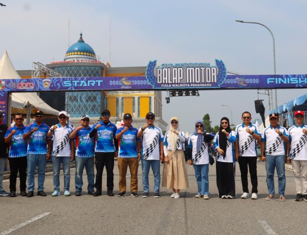 Dandim 0301/Pekanbaru Hadiri Opening Ceremony Kejuaraan Balap Motor Trophy Wali Kota Pekanbaru 2026