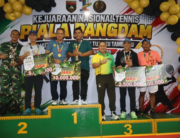 Dandim 0301/Pekanbaru Hadiri Penutupan Kejurnas Tenis Piala Pangdam, Pererat Silaturahmi dan Sportivitas