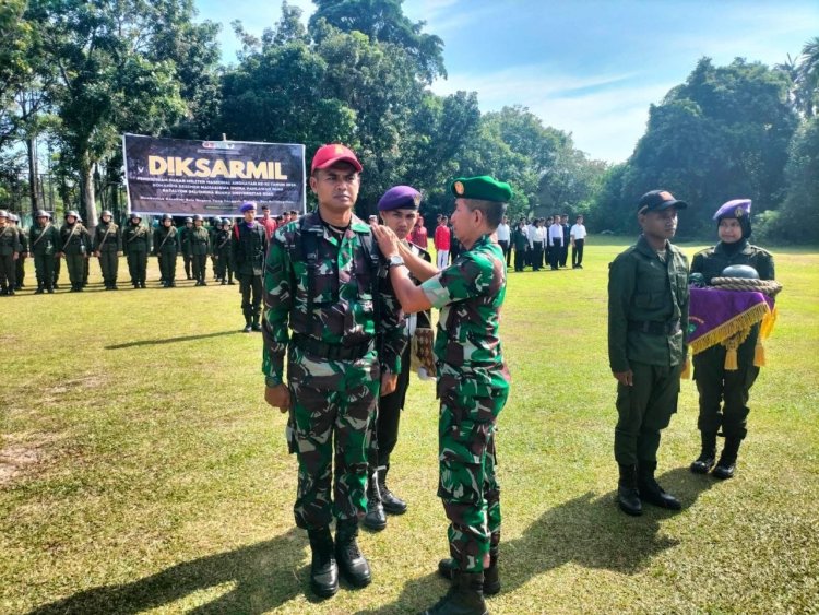 Pasiops Kodim 0301/Pekanbaru Pimpin Upacara Pembukaan Diksar XI Menwa Universitas Riau
