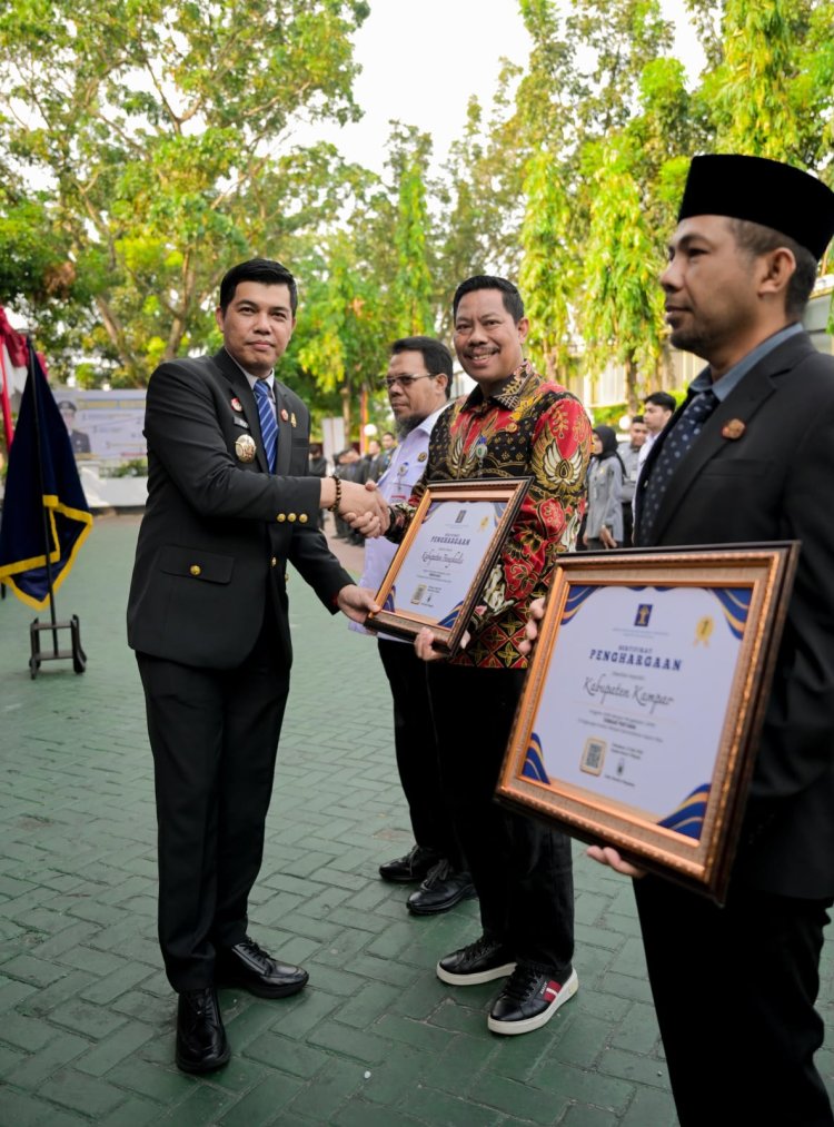 Bengkalis Raih Penghargaan Mitra Kerja dan JDIHN Terbaik Kedua dari Kanwil Kemenkum Riau